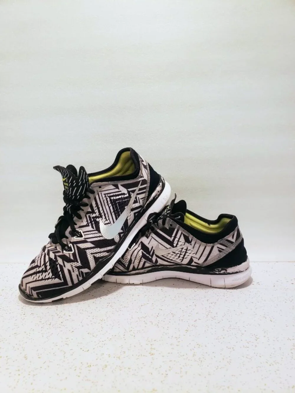Nike Free 5.0 Tr Fit 5 Print Chevron Cross Train Sneakers Women's Size 7